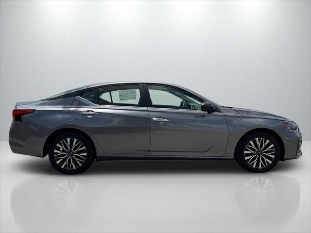 2025 Nissan Altima - $22,999
