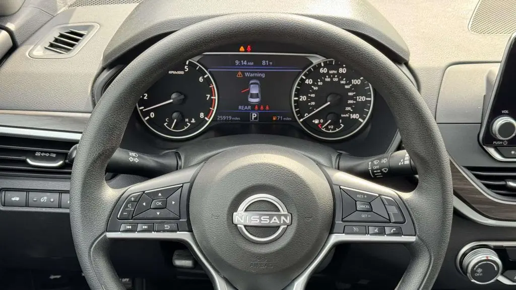 2025 Nissan Altima 2.5 SV