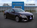 2025 Altima Thumbnail 1