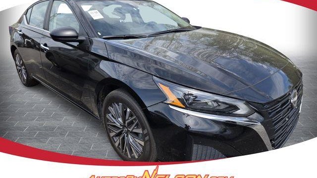 Preowned 2025 Nissan Altima 2.5 SV for Sale
