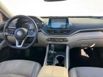 2019 Altima Thumbnail 20