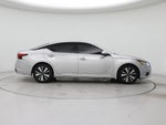 2019 Altima Thumbnail 7
