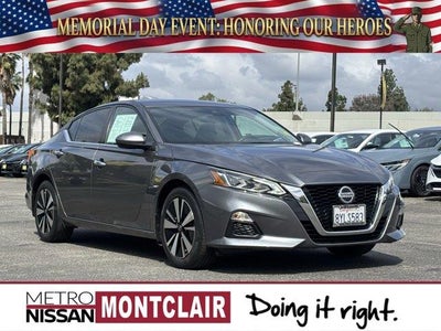 Photo of a 2021 Nissan Altima 2.5 SV 4DR Sedan for sale