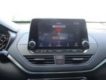 2022 Altima Thumbnail 17