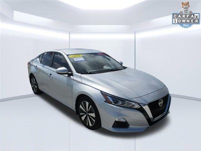 2022 Nissan Altima 2.5 SV 4DR Sedan