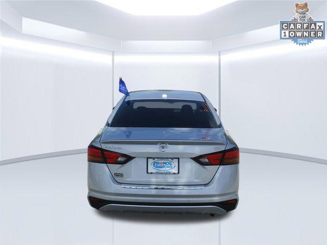 2022 Nissan Altima - $15,595