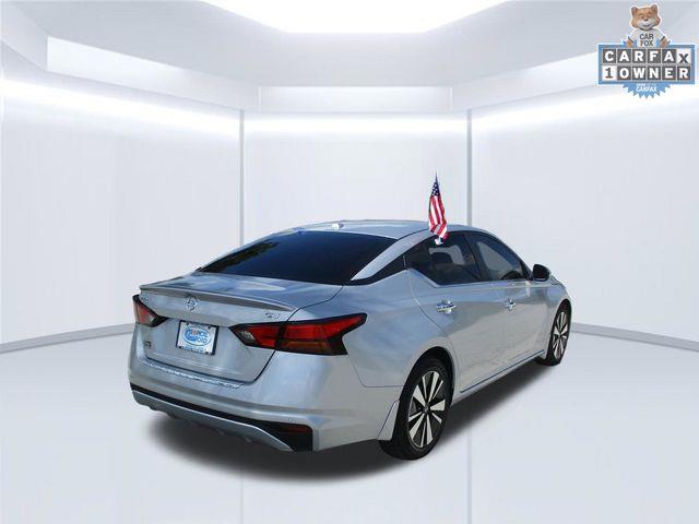 2022 Nissan Altima - $15,595