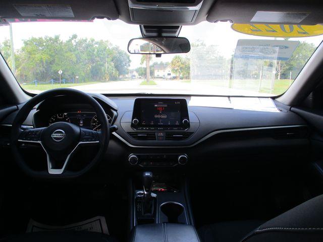 2022 Nissan Altima - $15,595