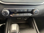 2022 Altima Thumbnail 14