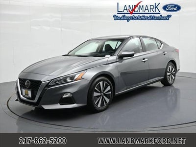 Photo of a 2022 Nissan Altima 2.5 SV 4DR Sedan for sale
