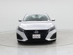 2023 Altima Thumbnail 5