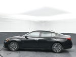 2023 Altima Thumbnail 5