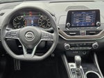 2023 Altima Thumbnail 18