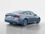 2023 Altima Thumbnail 6