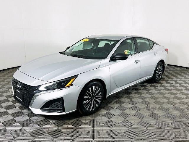 2024 Nissan Altima - $17,275