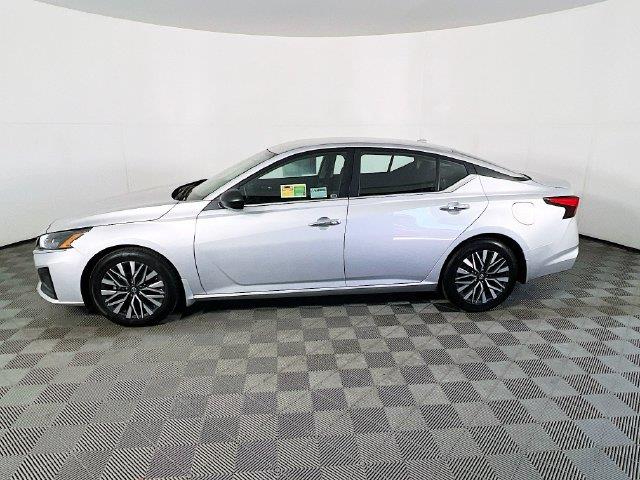 2024 Nissan Altima - $17,275