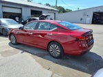 2024 Altima Thumbnail 3