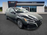 2024 Altima Thumbnail 1