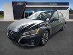 2024 Altima Thumbnail 2