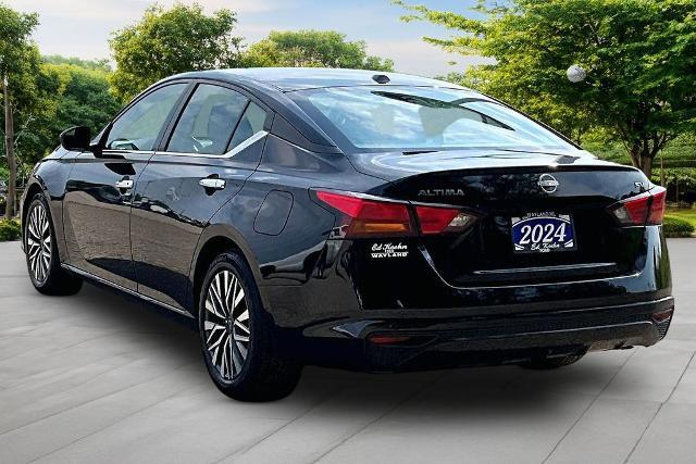 2024 Nissan Altima 2.5 SV — photo 1 of 12