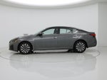 2024 Altima Thumbnail 3