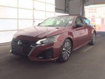 2025 Altima Thumbnail 1