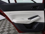 2025 Altima Thumbnail 11
