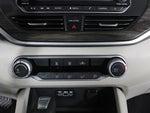 2025 Altima Thumbnail 25