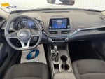 2025 Altima Thumbnail 5