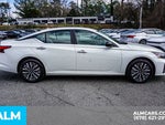 2025 Altima Thumbnail 8
