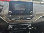 2025 Altima Thumbnail 19