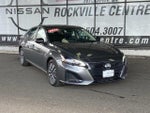 2025 Altima Thumbnail 2