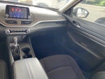 2025 Altima Thumbnail 16
