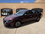 2025 Altima Thumbnail 7