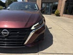 2025 Altima Thumbnail 9