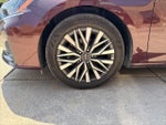 2025 Altima Thumbnail 10