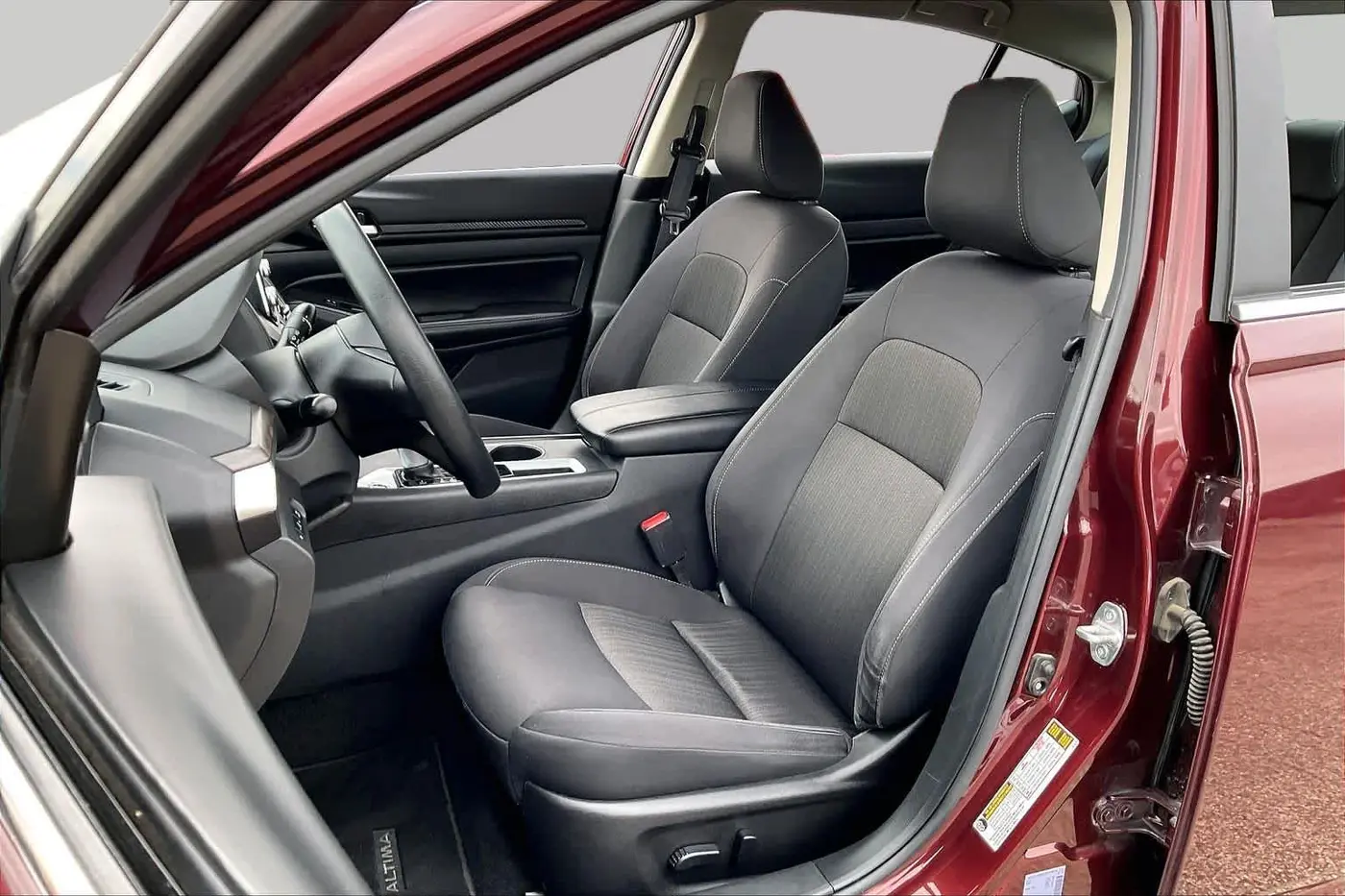 2025 Nissan Altima - $21,820