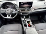 2025 Altima Thumbnail 4