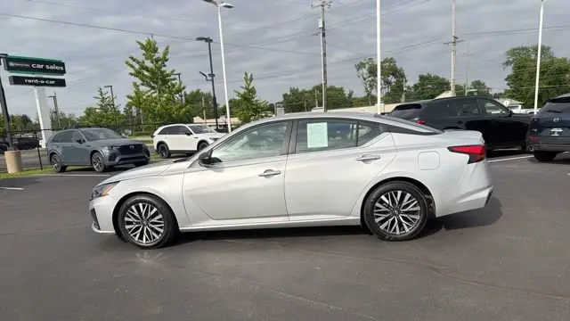 2025 Nissan Altima 2.5 SV