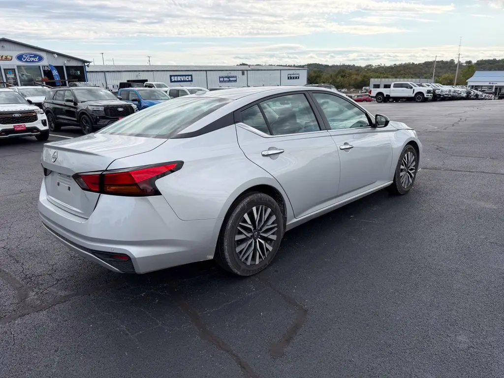 2025 Nissan Altima - $21,988