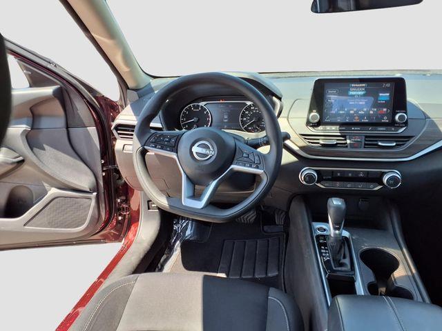 2025 Nissan Altima - $22,163