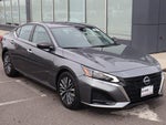 2025 Altima Thumbnail 3