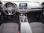 2025 Altima Thumbnail 14