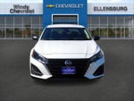 2025 Altima Thumbnail 2