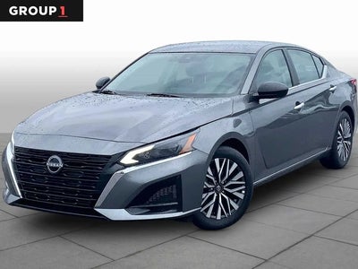 2025 Nissan Altima 2.5 SV 4DR Sedan