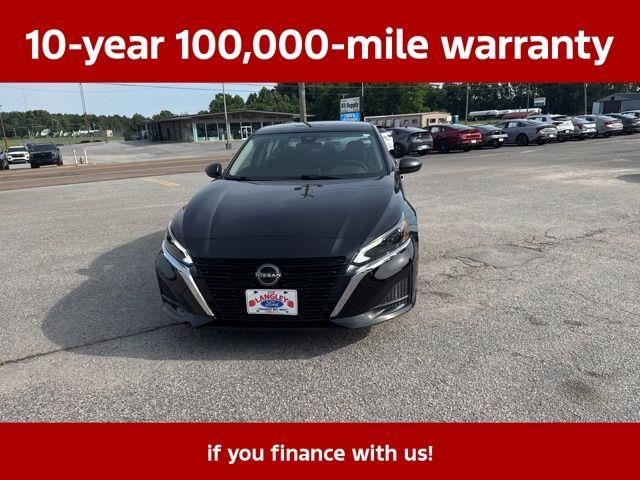 2025 Nissan Altima - $21,915