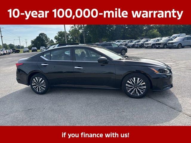 2025 Nissan Altima - $21,915