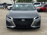 2025 Altima Thumbnail 2