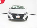 2023 Altima Thumbnail 2
