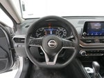 2023 Altima Thumbnail 23